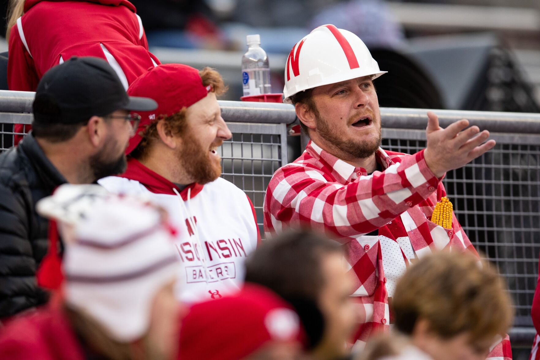 112122-owh-spo-nebraskawisconsin-ar46